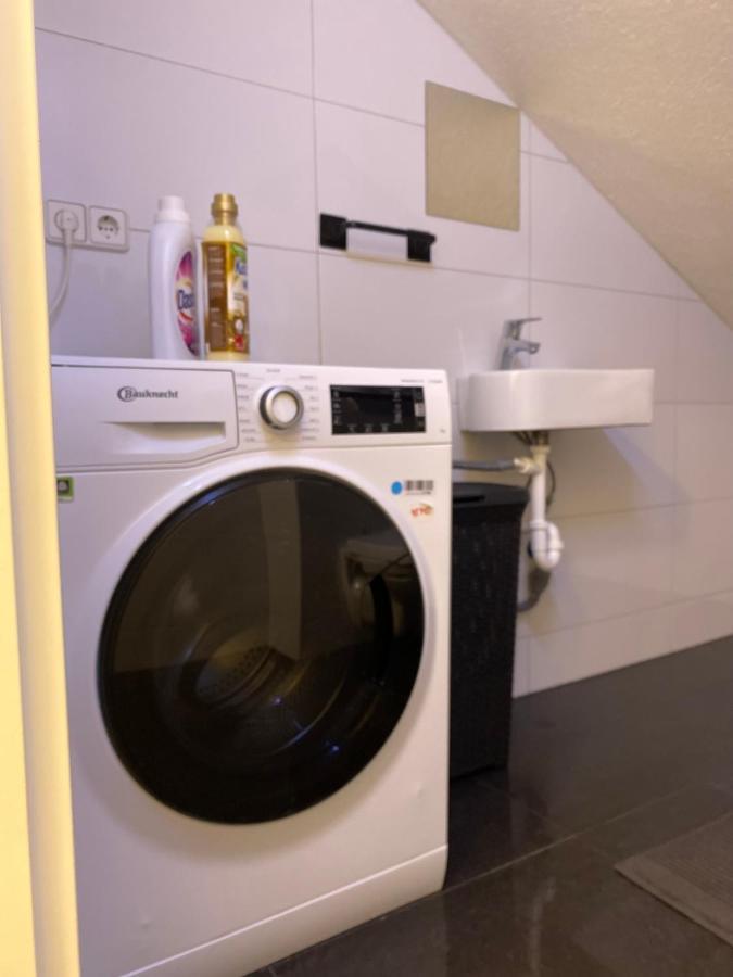 Deluxe Business Suite Mit Netflix Premium & Parkplatz, Zentral Zu Audi & Schwarz Gruppe With 2 Bedrooms バート・フリードリヒスハル エクステリア 写真